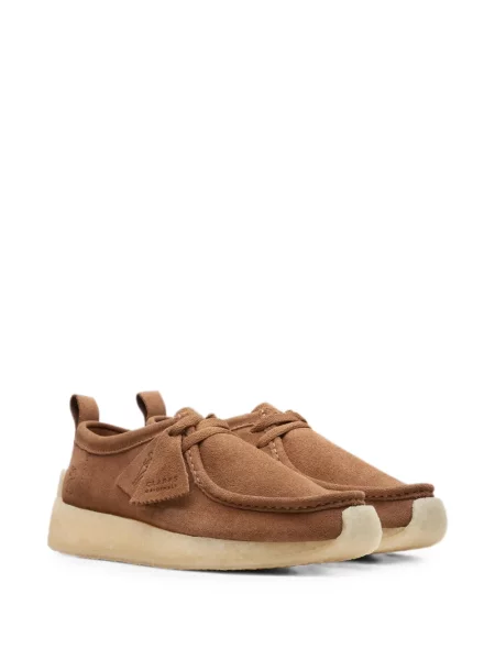 Σκαρπίνια derby Clarks Originals με κορδόνια σουέτ καφέ
