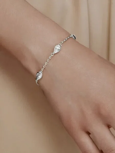 Karkötő Jewels Aficionado
