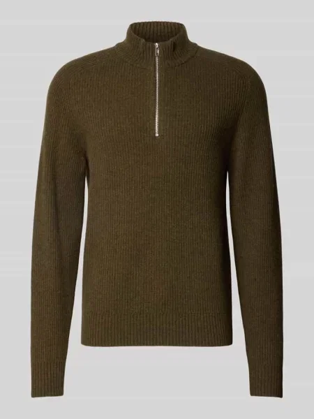 Sweter z czystej wełny o kroju regular fit Filippa K oliwkowy
