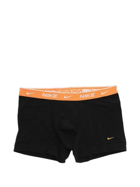 Scurt chiloți Nike cu imagine cu model floral negru