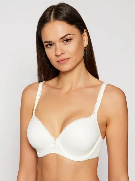 Triumph Sutien cu armătură Perfectly Soft alb