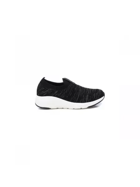Sneakerși Xti