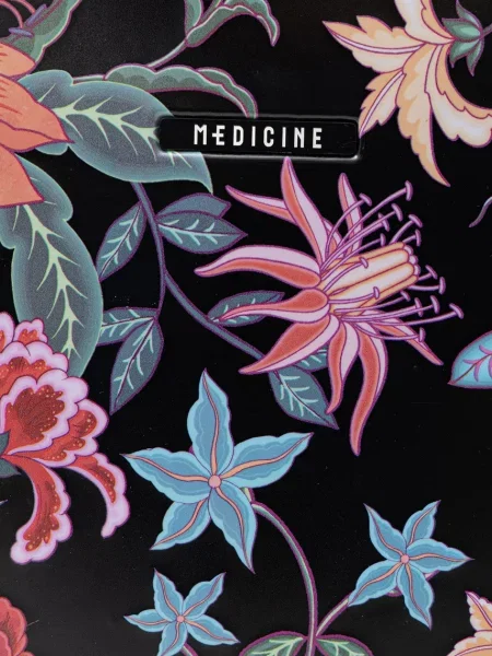 Чемодан Medicine