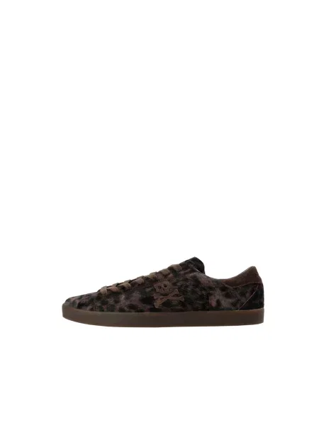 Sneakerși Scalpers