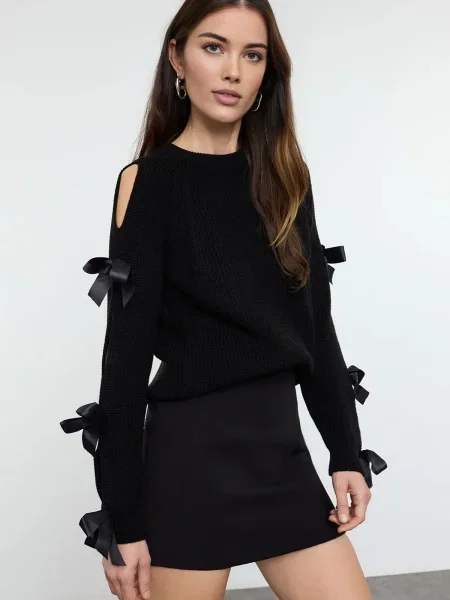 Trendyol Pulover negru