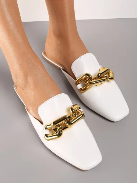 Papuci de casă Jennimere albe