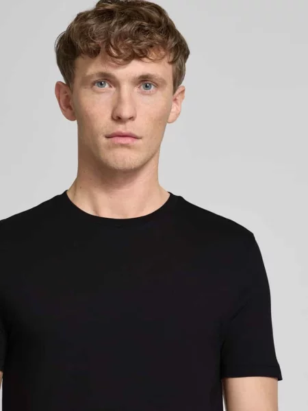 T-shirt z okrągłym dekoltem Christian Berg Men czarna