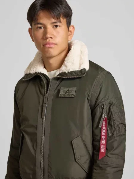 Bomberka z naszywką z logo i kołnierzykiem typu kent Alpha Industries