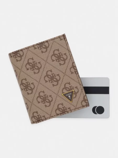 Кожаный кошелек Guess