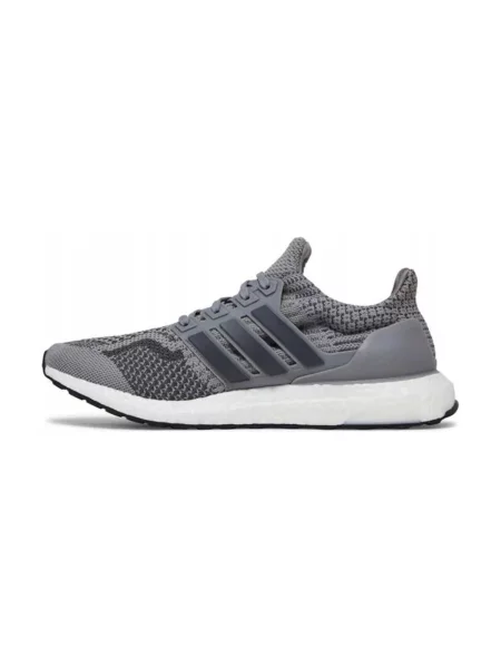 Pantofi Adidas gri