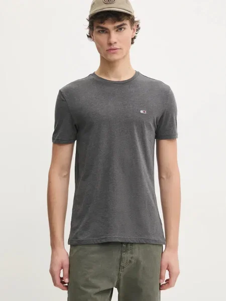 Тениска Tommy Jeans с изчистен дизайн сиво