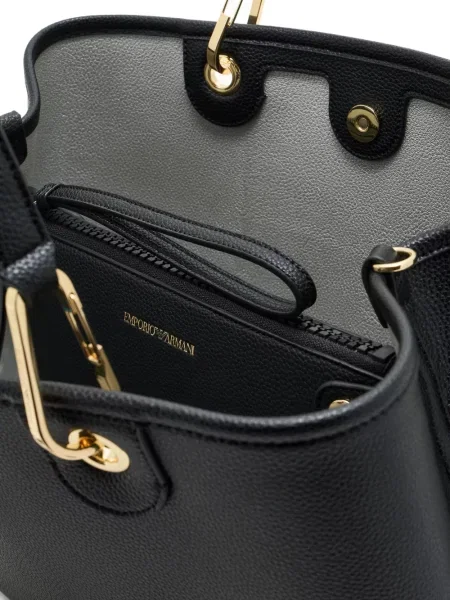 Кожена чанта Emporio Armani черно