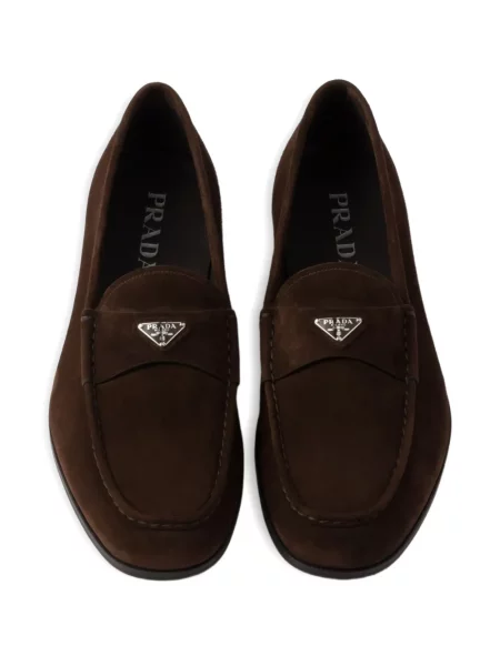 Pantofi loafer Prada din piele de căprioară slip-on maro