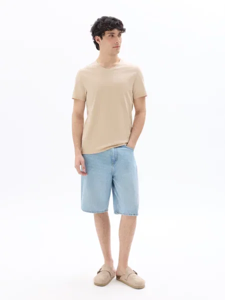 Tricou Celio cu decolteu în V