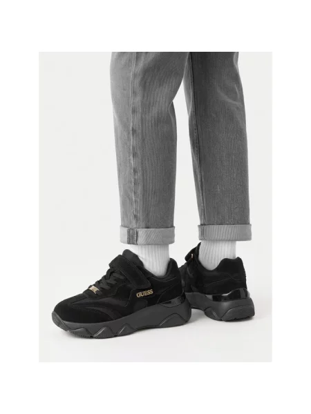 Sneakersy Guess czarne