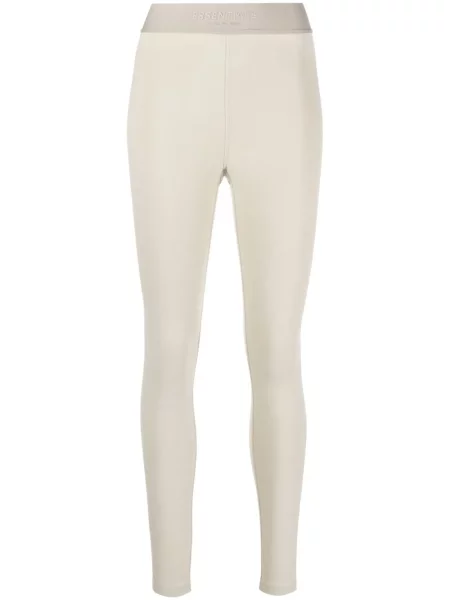 Клинове Fear Of God Essentials с автограф