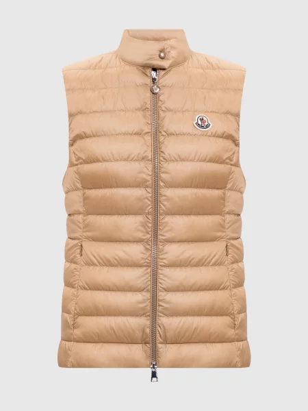 Пуховий жилет з патчем Moncler бежевий