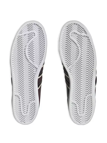Pruhované trekkingové lněné tenisky Adidas UltraBoost šedé