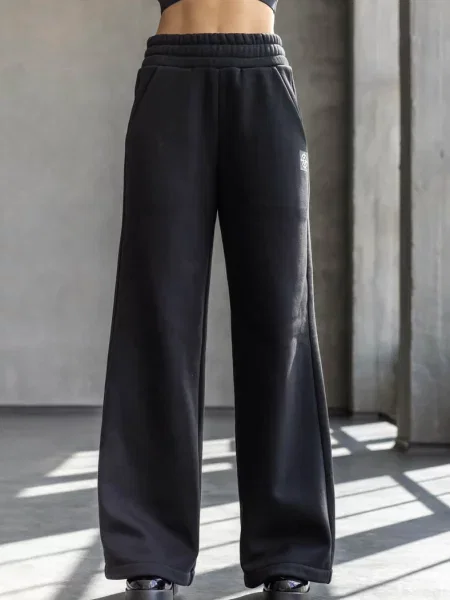 Брюки чорні