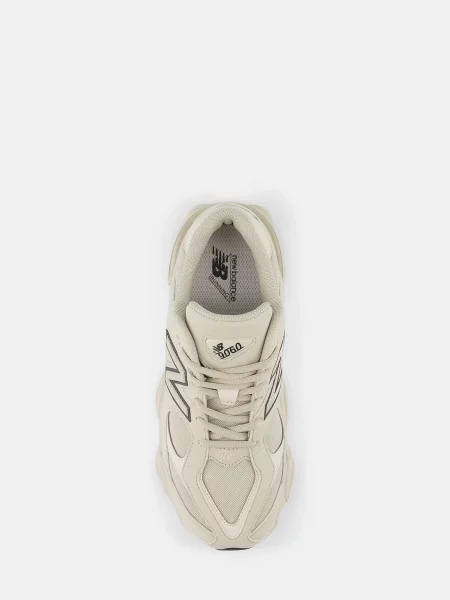 Детские кроссовки New Balance бежевые