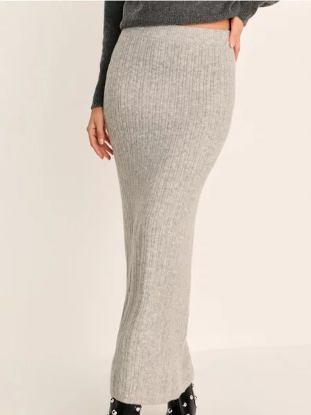 Рельєфна спідниця максі з домішкою вовни сірий