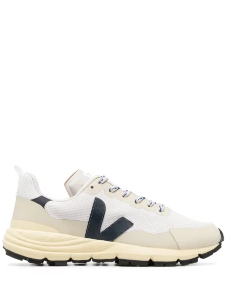 Sneakerși Veja