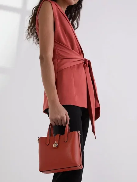 Шкіряна сумочка Karl Lagerfeld червоний