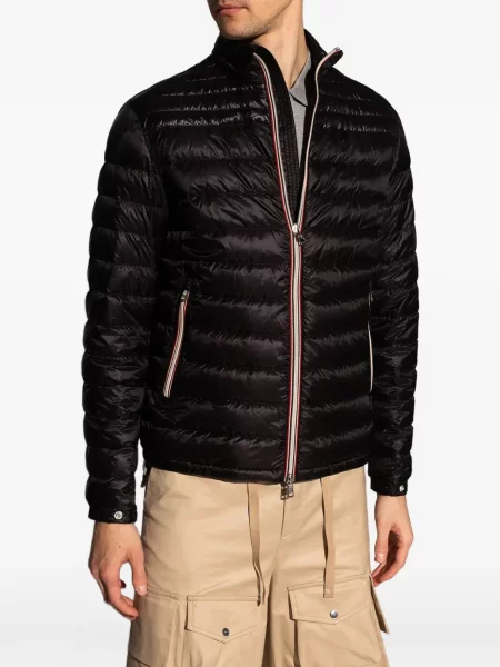 Ватиран пухено яке Moncler черно