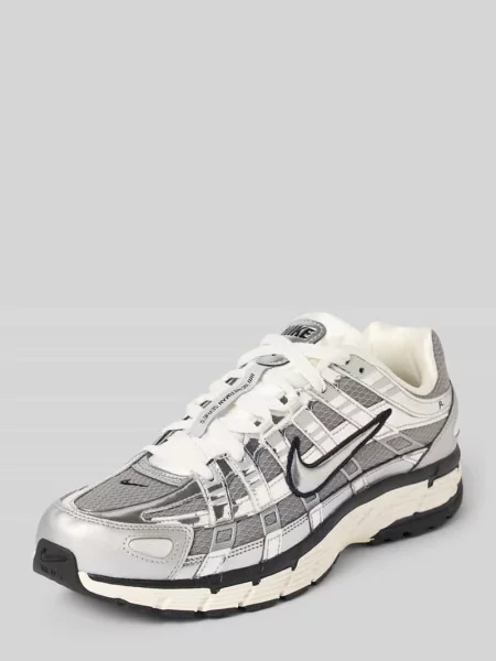 Sneakersy z Mieszanka skóry i tkaniny Nike