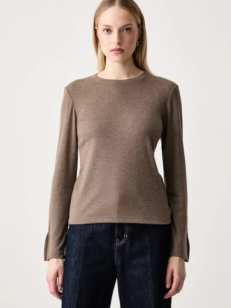 Sisley longsleeve z dodatkiem jedwabiu brązowa