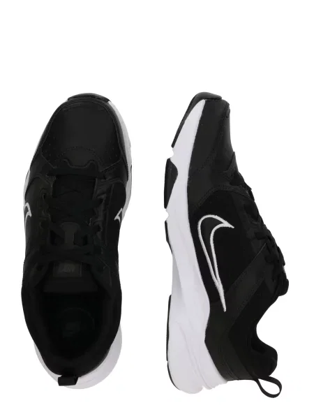 NIKE Športová obuv Defy All Day čierna biela