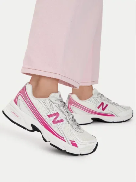 New Balance Сникърси бял