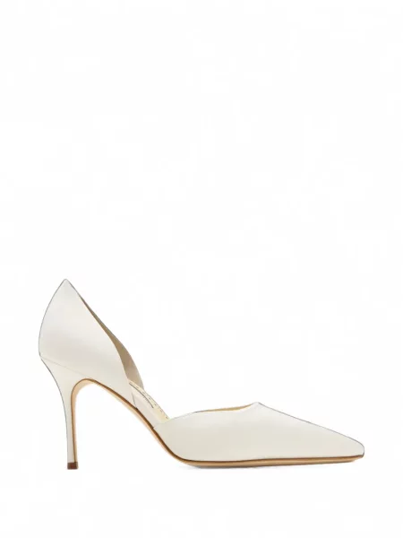 Pantofi cu toc Manolo Blahnik din satin alb