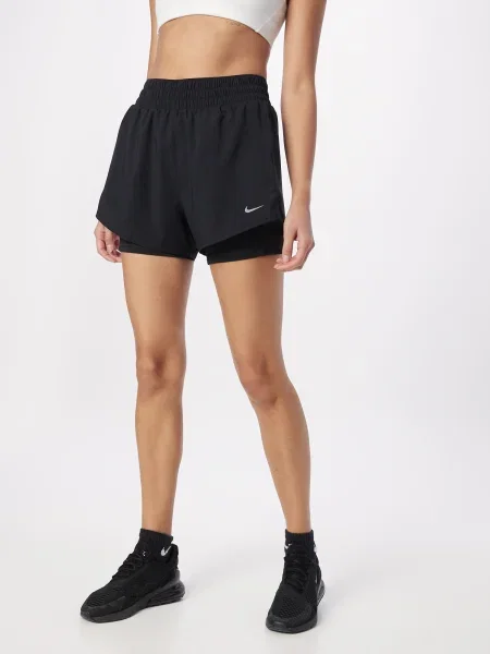 NIKE Športové nohavice čierna
