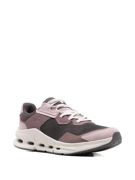 Sneakerși On roz