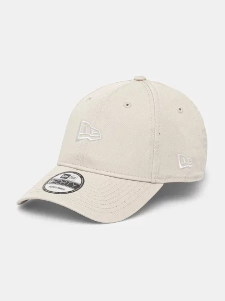 Шапка с козирка New Era с апликация бежово