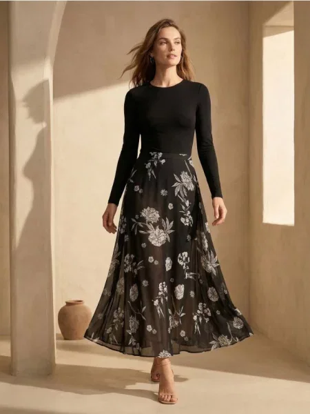 Розкльошена міді-спідниця в квіти різнобарвний