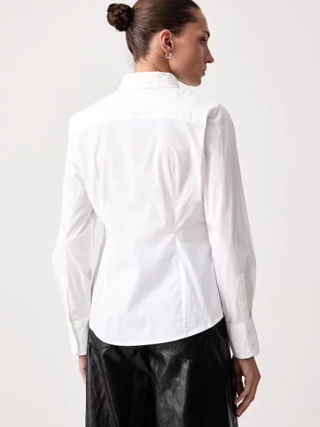Levi's koszula z SLIM POPLIN biała