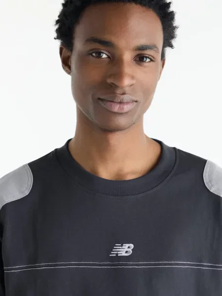 Лонгслів New Balance синій