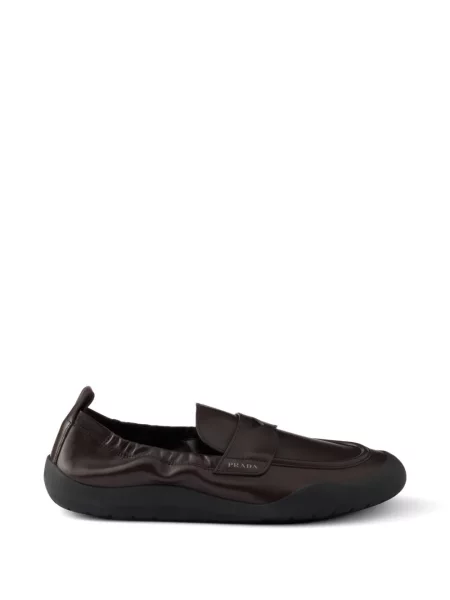 Pantofi loafer Prada din piele maro