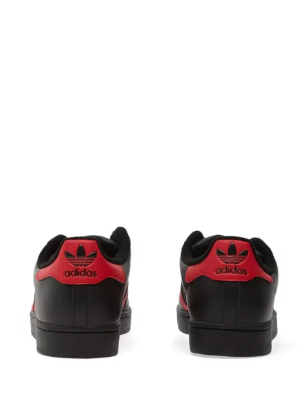 Тениска Adidas на райета с V-образно деколте зелено