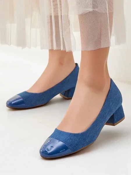 Pantofi cu toc Resti cu toc jos albastru