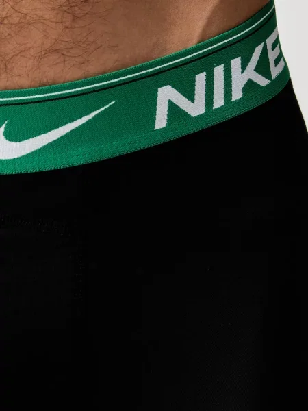 Боксеры Nike