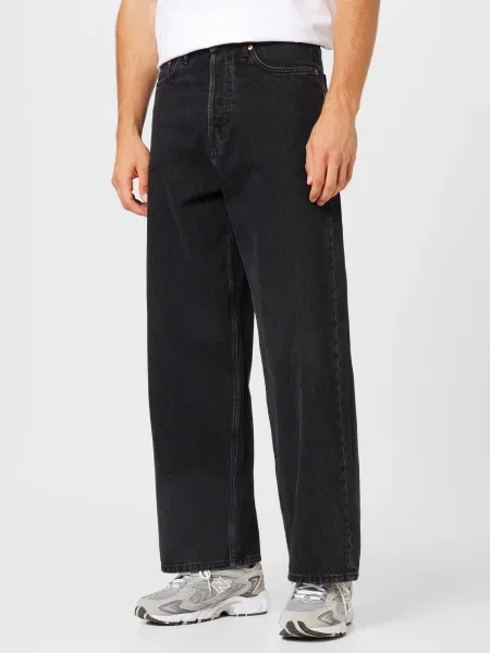WEEKDAY Kavbojke Astro denim črn