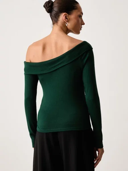 Levi's longsleeve z modalem CLARA RIB OFF SHOULDER LS zielona