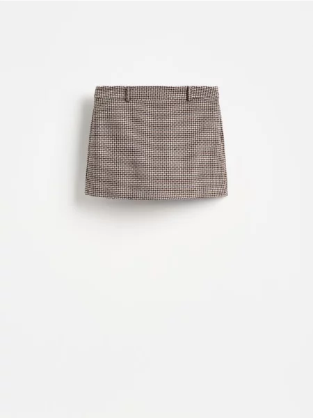 Pantaloni scurți Reserved