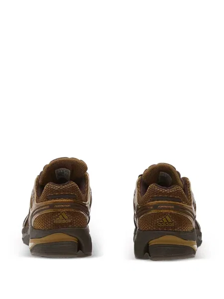 Fustă Adidas cu dungi cu imagine alergare roz
