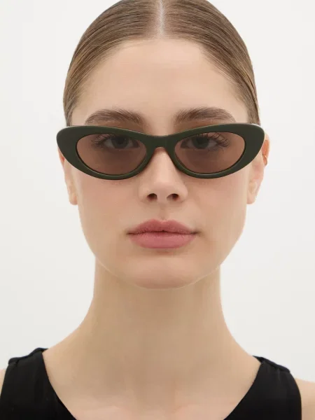Bottega Veneta cat eyes napszemüveg női zöld