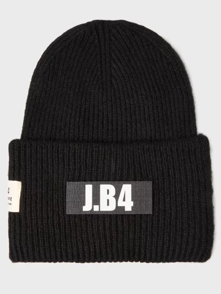 Шапка J.b4 Just Before чорна