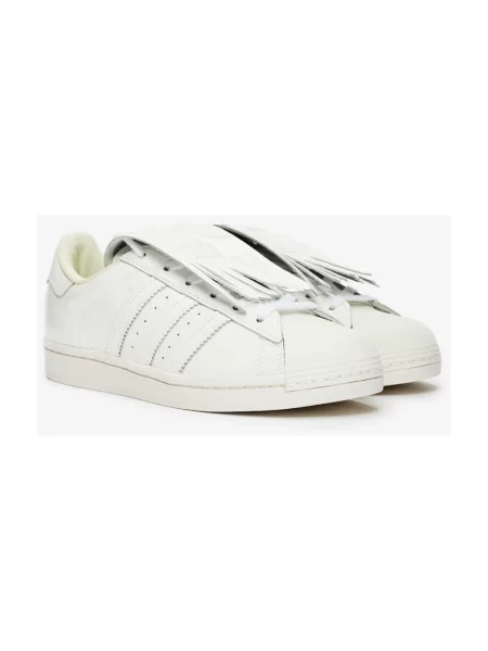 Sneakersy Adidas z frędzli skórzane białe